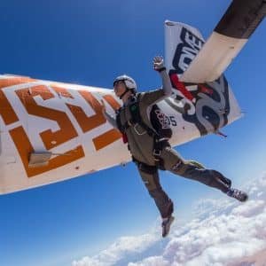 Saut en Parachute Tandem dans le Désert de Dubaï